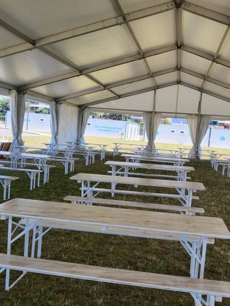 Location de la table brasserie à Marseille et dans la région Paca