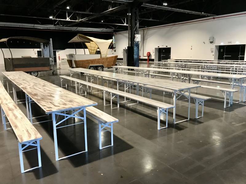 Location de banc brasserie chic et bohème à Marseille et dans la région PACA