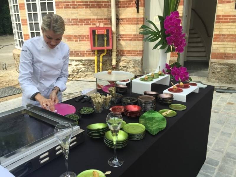 Location de buffet houssé sur Marseille et la région PACA