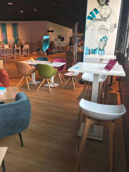 Location de mange debout moderne à Marseille et la région PACA