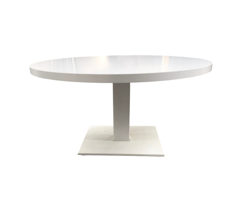 Location de table basse ronde blanche à Marseille et la région PACA