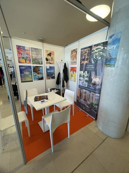 Aménagement des stands et espaces communs du salon SBE Marseille 2024 au Palais du Pharo