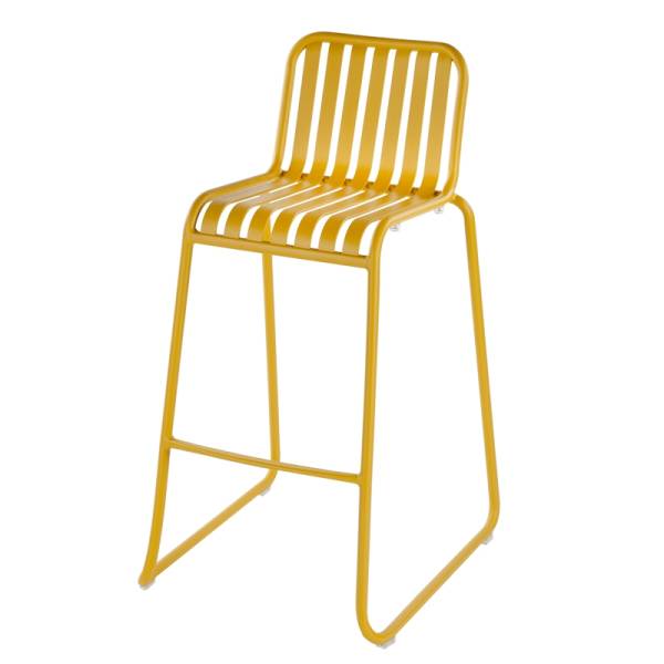 Location de tabouret haut d'extérieur original moutarde sur Marseille et dans toute la région PACA