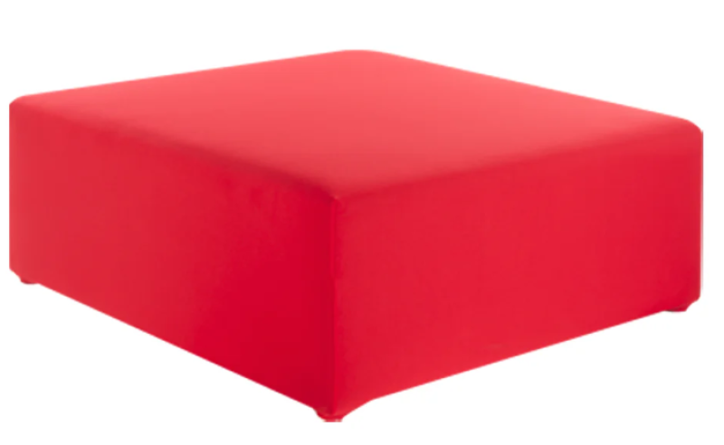Location de grand pouf carré coloré pour vos espaces lounge à Marseille